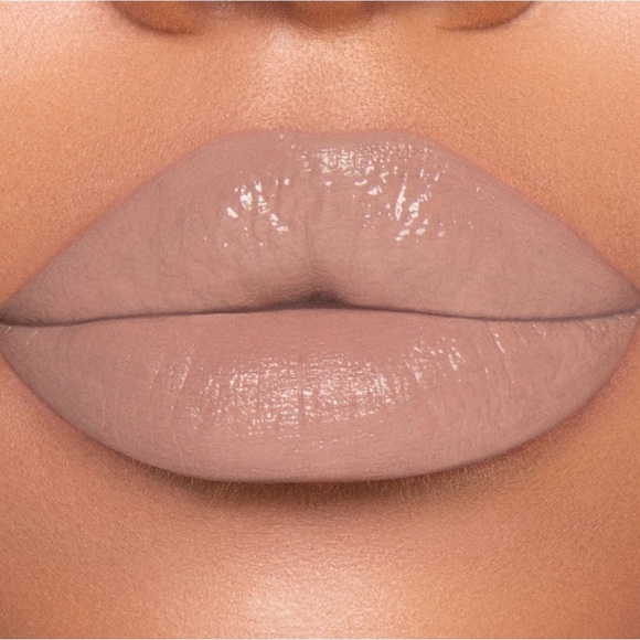 Jeffree Star Celebrity Skin Supreme Gloss 
Full Pigment Lip Gloss - Picture 5 of 8